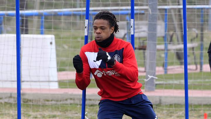 Rémy preparado para jugar el domingo.