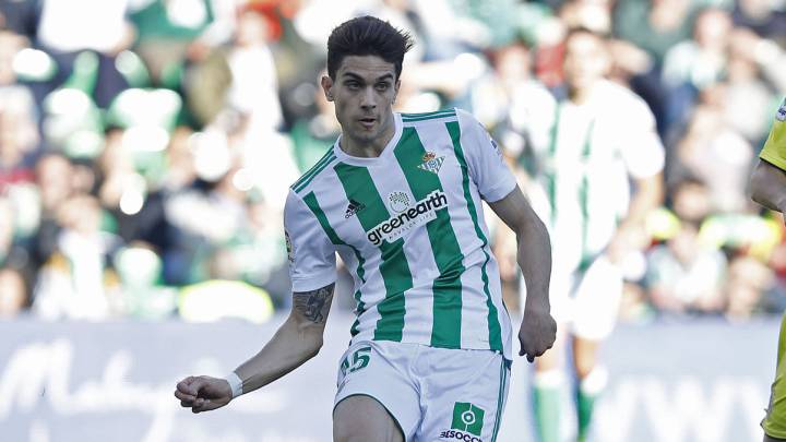 Bartra contra el Villarreal.