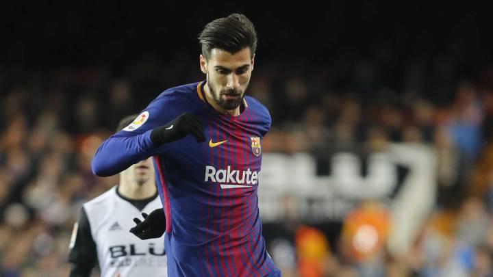 André Gomes: Barcelona set to listen to offers for midfielder