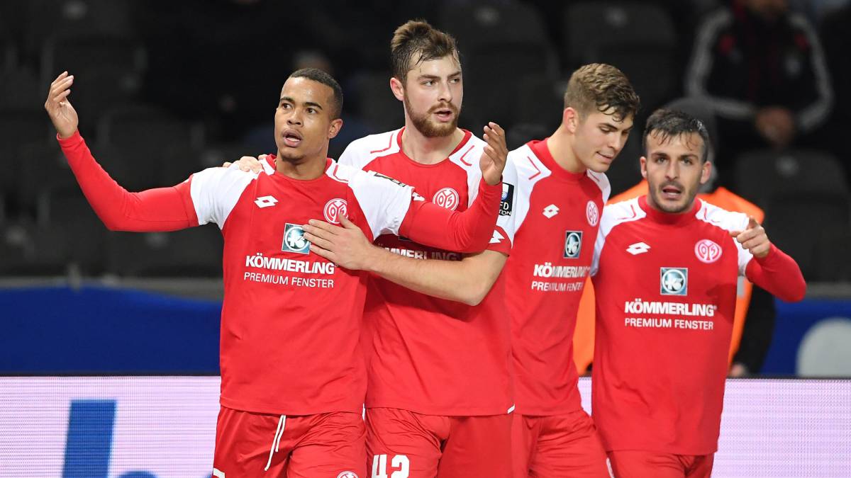 El Hertha se complica sus opciones europeas al caer con el Mainz
