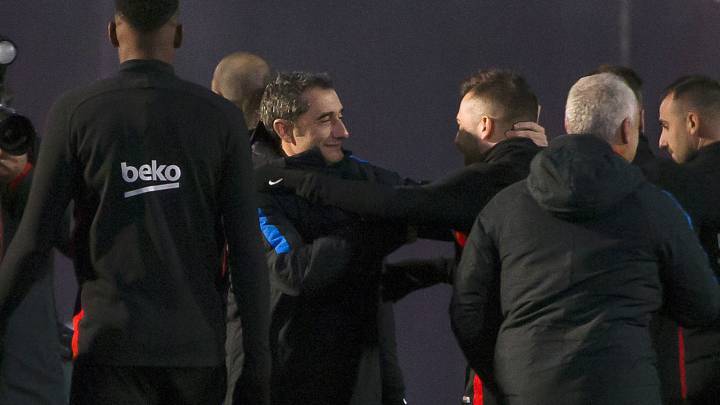 Valverde y sus ayudantes