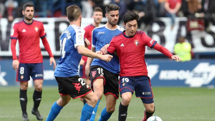 Sigue el partido entre Osasuna vs Reus en directo, partido de la jornada 27 de LaLiga 1|2|3 que se juega a las 16:00 horas en El Sadar.
