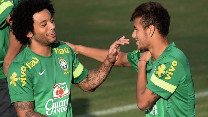Marcelo aconseja a Neymar para superar su difícil lesión
