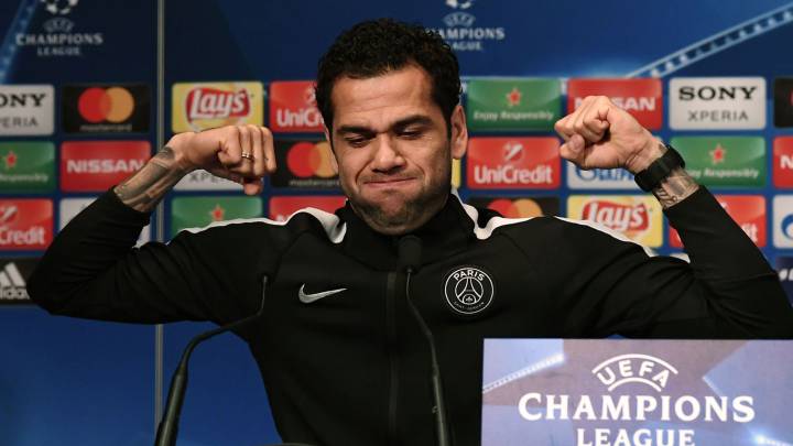 Alves: PSG have to get up and get on with it without Neymar