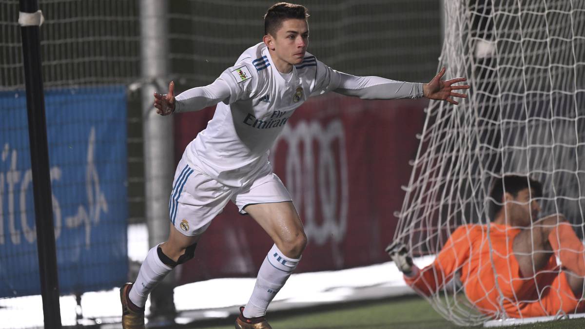 Fidalgo, celebrando su gol en el Alfredo Di Stéfano.