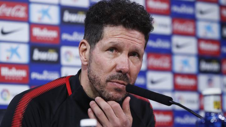 Simeone en rueda de prensa.