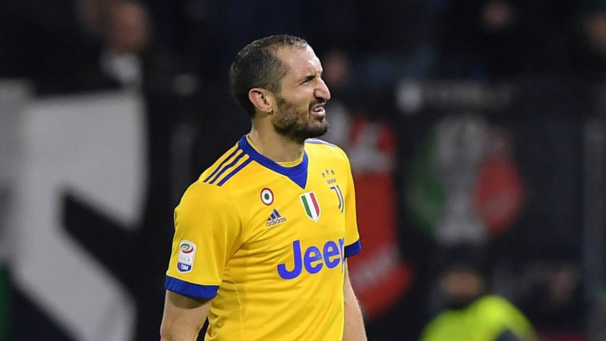 Juventus' Chiellini out for Italy and can prepare for Madrid
