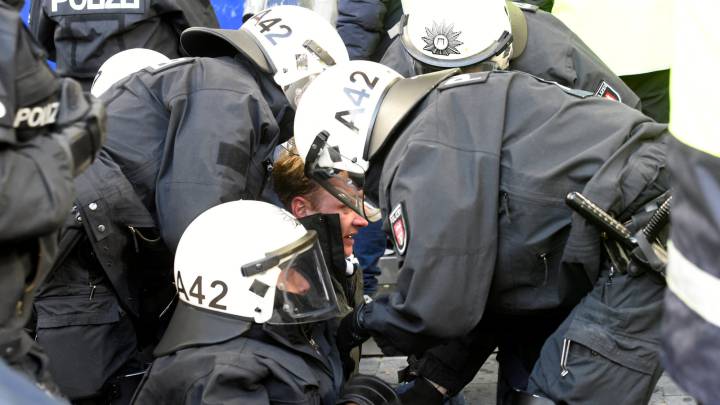 Enfrentamientos entre hinchas en Alemania deja 9 heridos