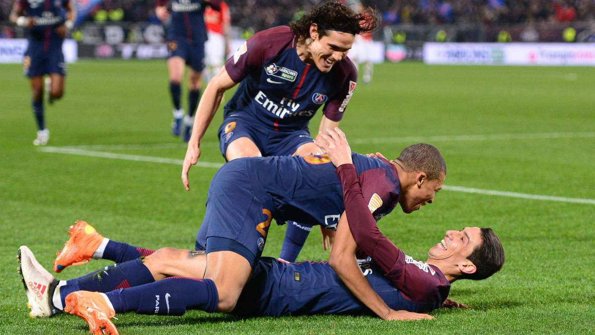 Mbappé y el VAR lideran la Copa de la Liga del PSG ante el Mónaco