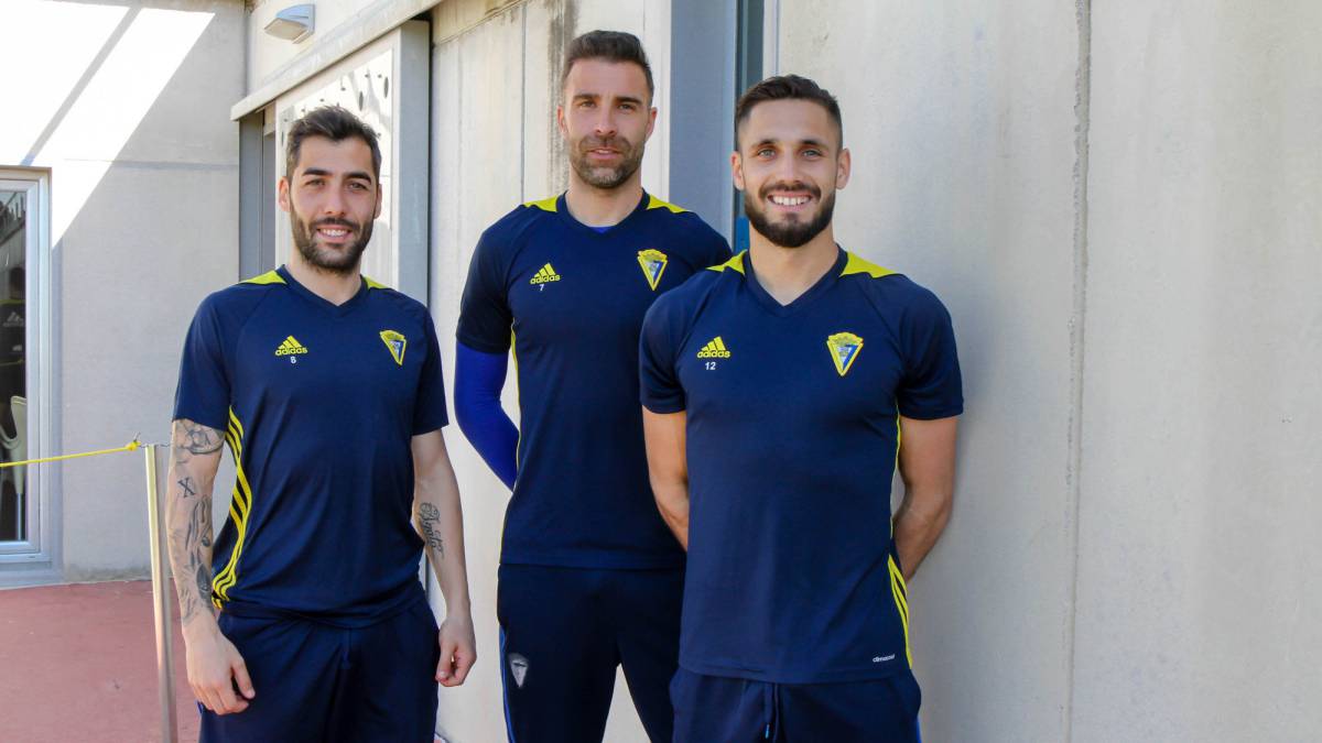 Perea, Alberto Cifuentes y Correa posan para AS.