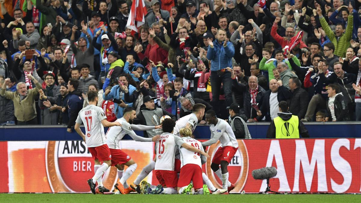 Resumen y goles del Salzburgo 4 - 1 Lazio: El Salzburgo remontó la eliminatoria, pese a empezar perdiendo. Immobile falló dos mano a mano con el portero.
