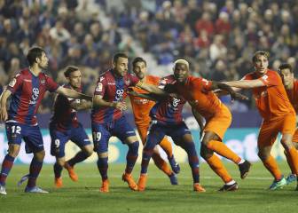 Boateng manda al Málaga a Segunda en el minuto 93