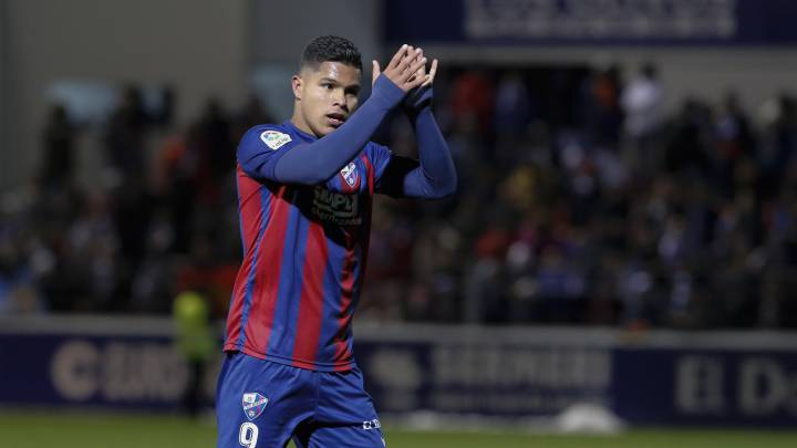 Chucho Hernández con el Huesca.