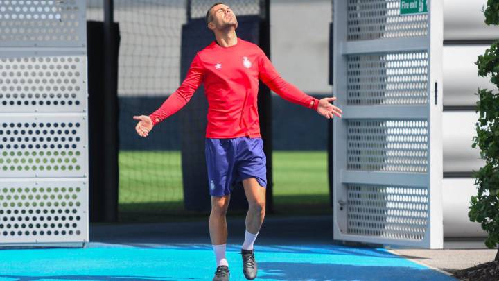 El centrocampista del Girona, Eloi Amagat, durante un entrenamiento.