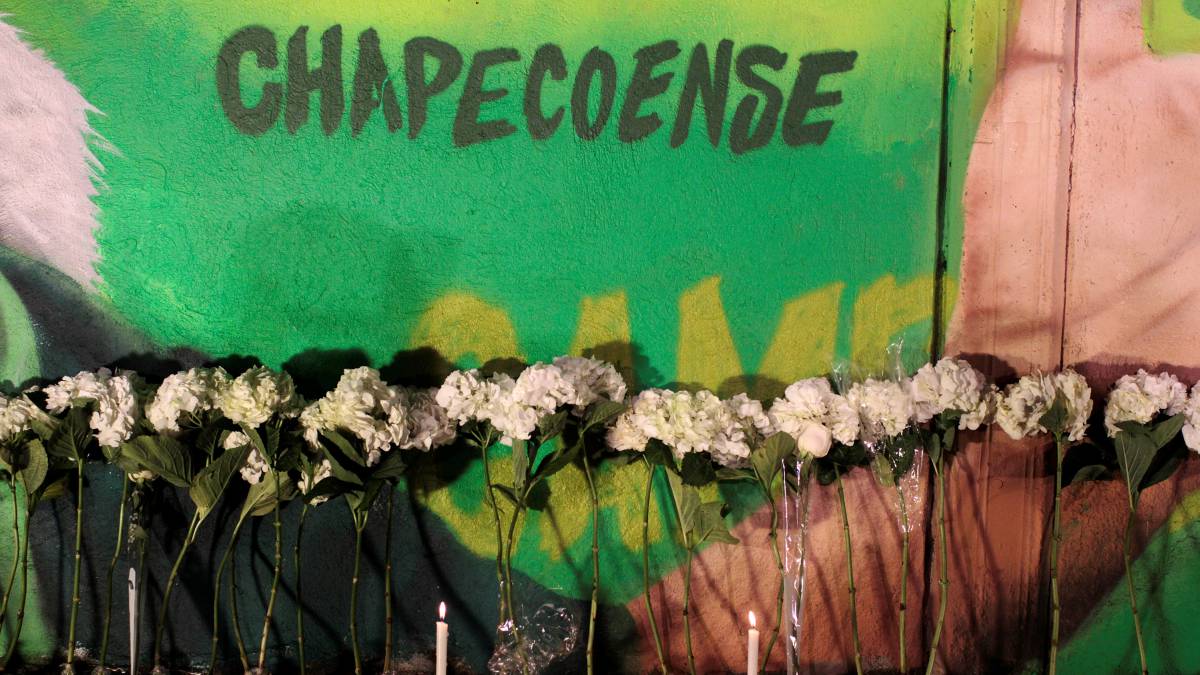 La falta de gasolina fue la causa de tragedia del Chapecoense, según el informe final