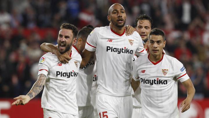 Joaquín Caparrós refrescó el once del Sevilla ante el Real Madrid con Pizarro, Pareja, Franco Vázquez, Ben Yedder y Muriel. Casi todos funcionaro.