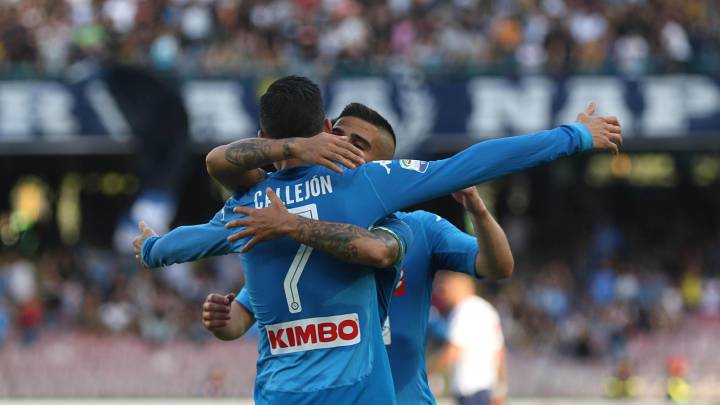 Callejón e Insigne celebran un gol