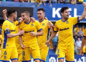 El Rayo aplaza el ascenso y el Alcorcón acaricia la salvación