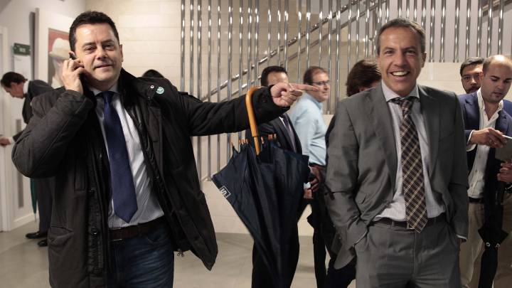 El tertuliano Cristóbal Soria, exdelegado del Sevilla, reveló que le "encanta" ver jugar al Betis. De Serra Ferrer: "Me dio una patada pero está arreglada".