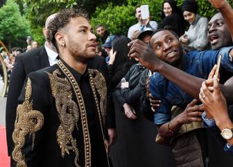 Neymar has decided to stay with Tuchel's PSG