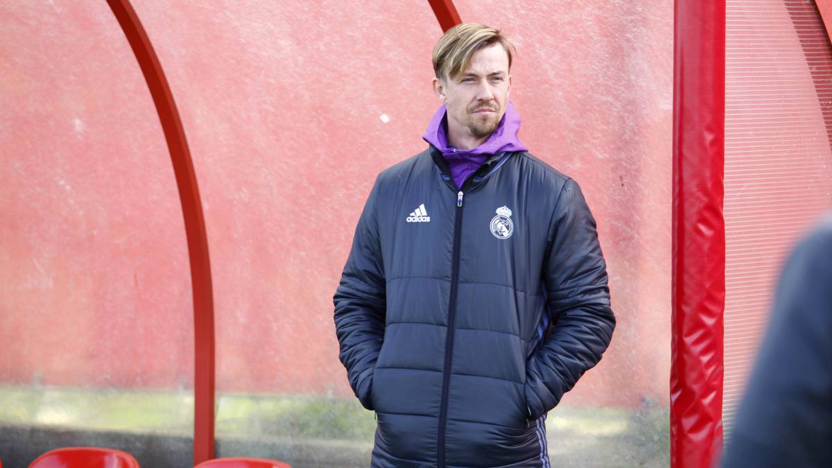 Guti, entre los aspirantes al banquillo del St Mirren escocés