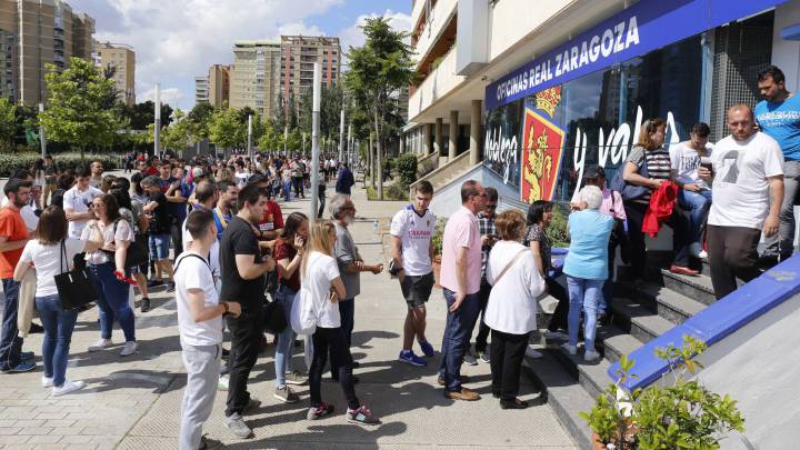 La fila de la ilusión