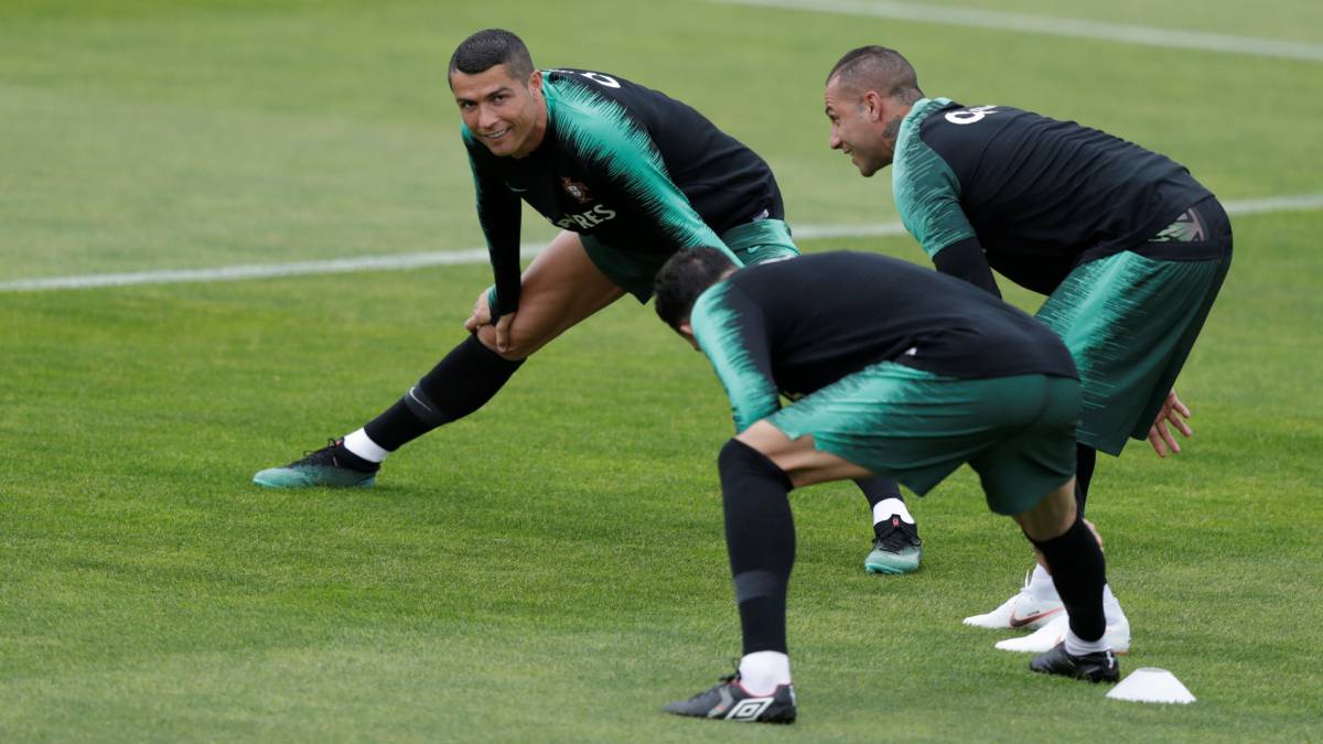 Cristiano entrenando con Portugal