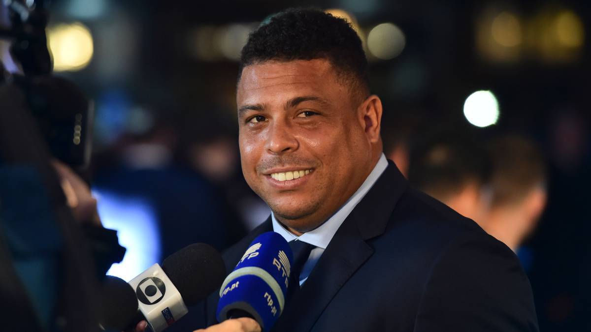 El exjugador brasileño, Ronaldo.