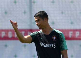 Evra revela insólita reacción de Cristiano tras caer en ping pong
