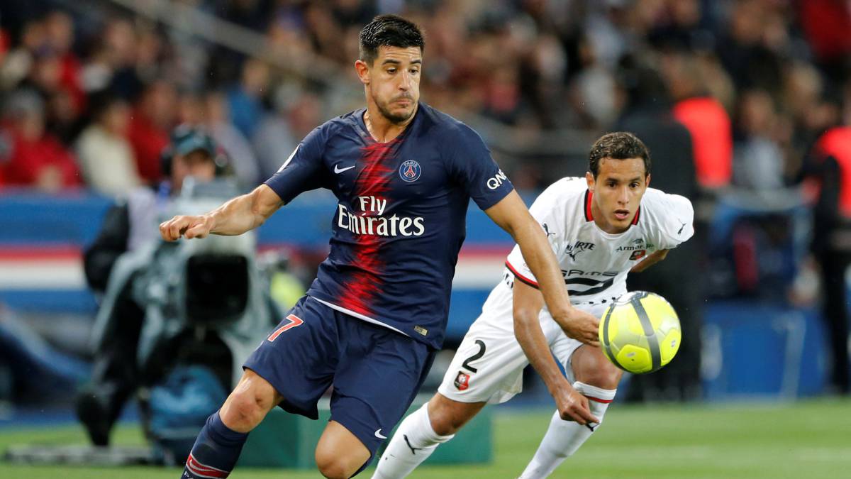 Yuri Berchiche, cerca del Athletic