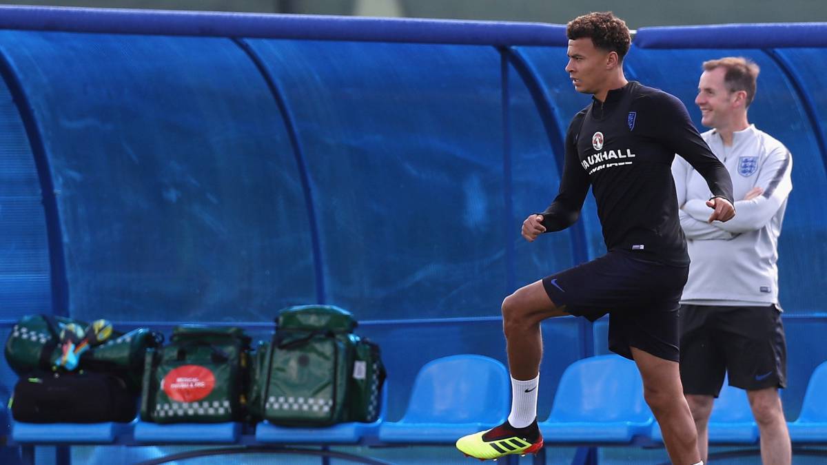 Dele Alli no supera sus molestias y se cae del once de Inglaterra