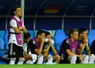 Özil continúa su ocaso: el gran señalado por Joachim Löw