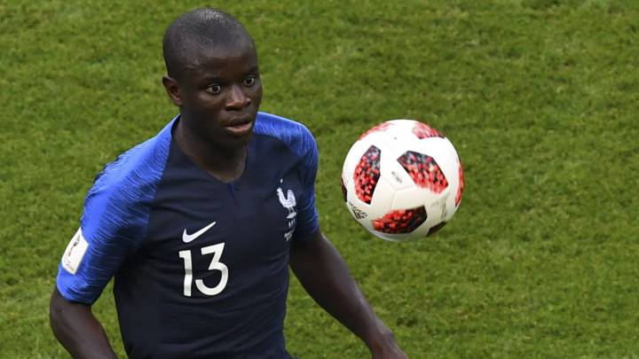 El centrocampista del Chelsea, N'Golo Kanté, durante un partido de Francia en el Mundial.