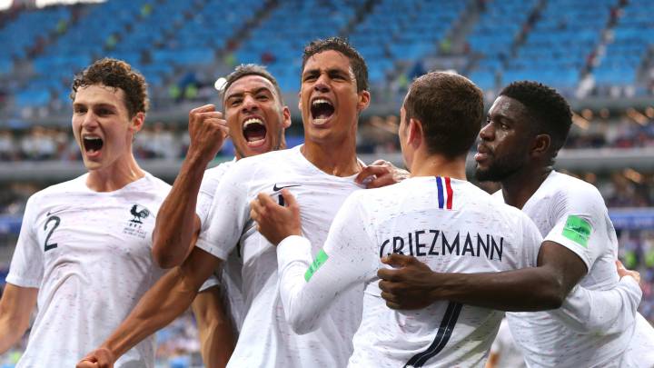 Varane celebró así su gol.