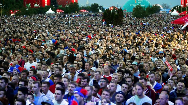 Multitudinario recibimiento a la selección rusa en Moscú