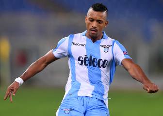 Valencia turn down Sporting Lisbon's offer for Nani