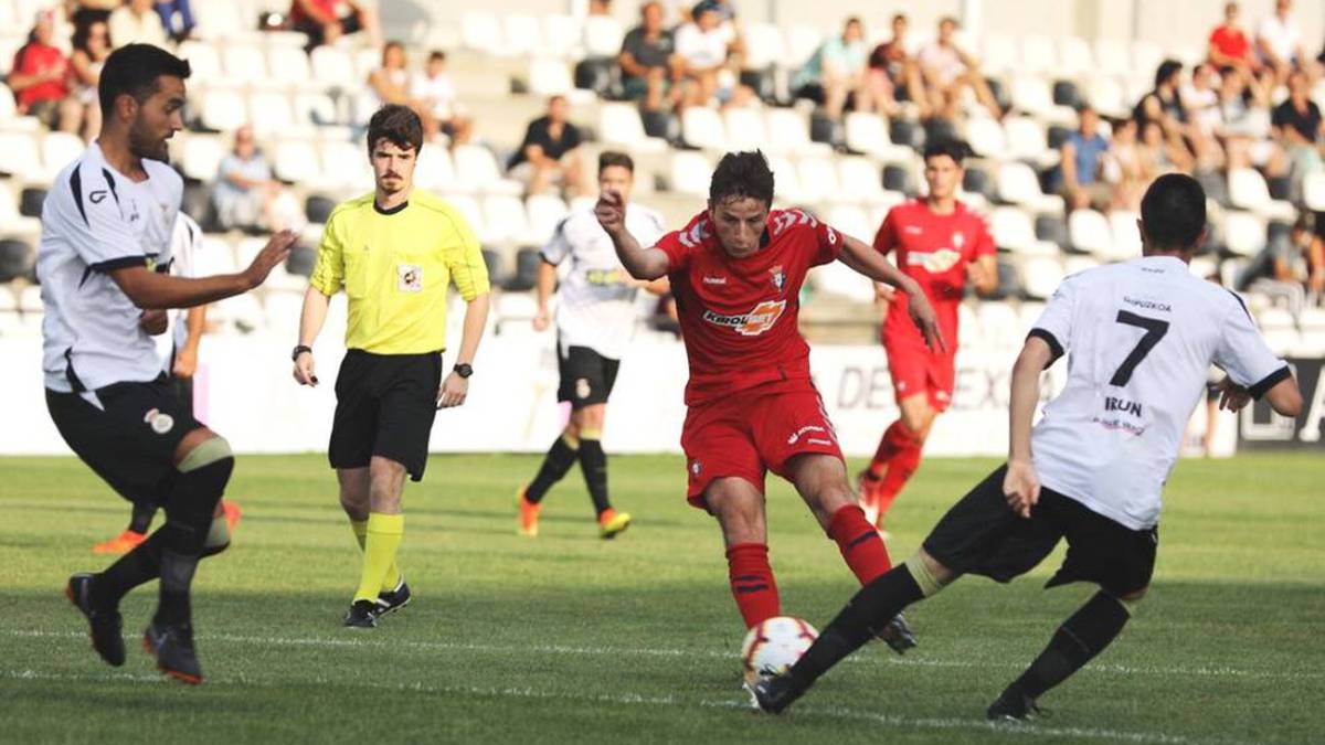 Osasuna pincha en su primer amistoso de pretemporada