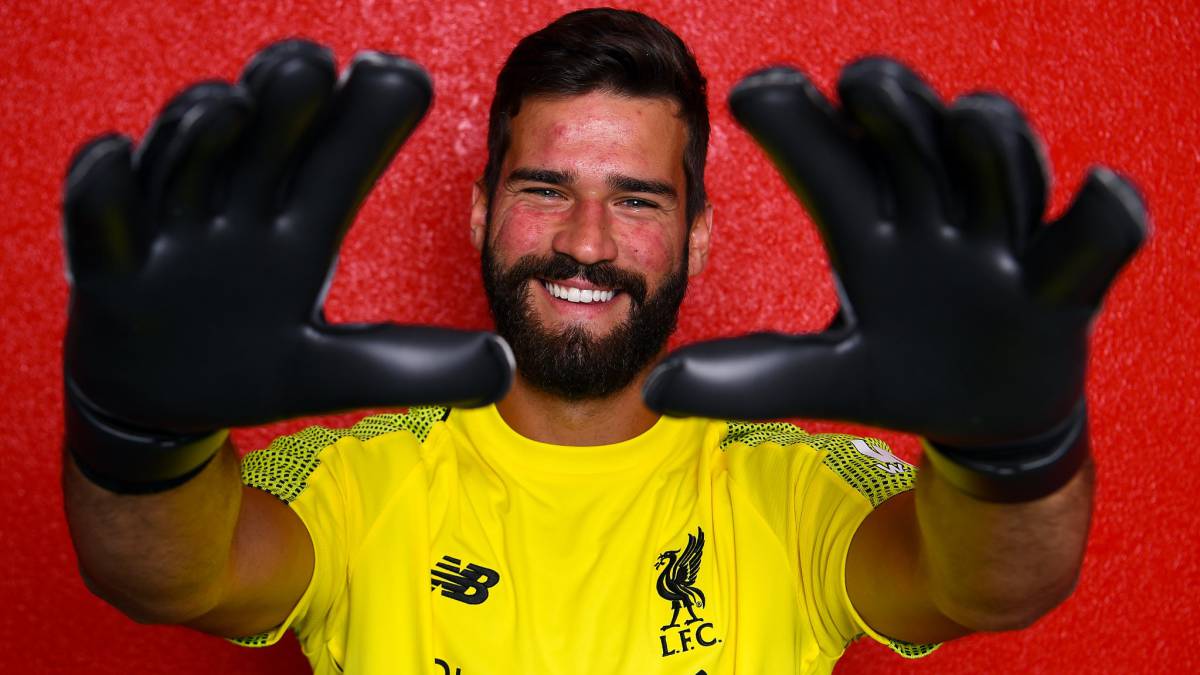 Alisson's transfer to Liverpool 'at a very advanced stage,' says Roma