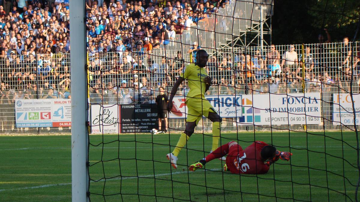 Ekambi, en el partido entre Villarreal y Olympique de Marsella.