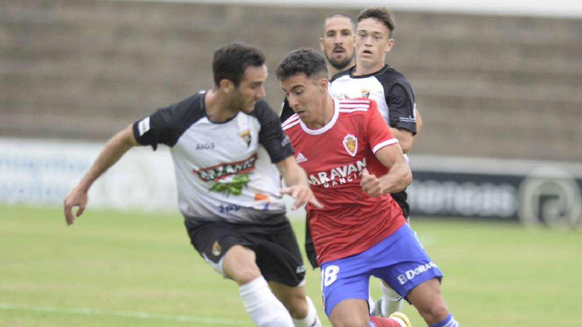El Zaragoza peca de falta de puntería en Tudela