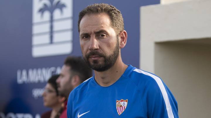 Cuatro 'fichajes' de una tacada para Machín: Kjaer, Mercado, Banega y Muriel