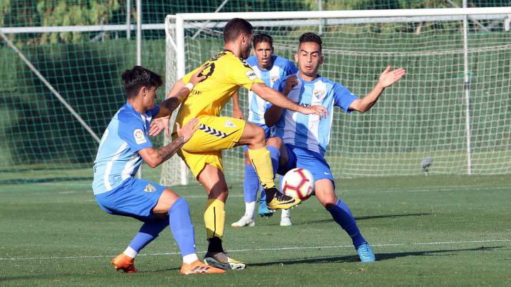 El Marbella plantó cara a un Málaga que necesita gol y bisturí
