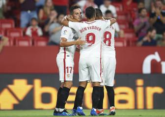 El Sevilla golea al Ujpest al ritmo de Jesús Navas