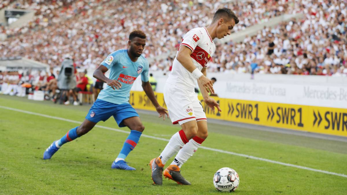 Lemar, en su estreno con el Atleti en Stuttgart.