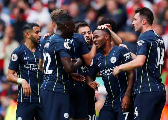 Sterling y Bernardo Silva dan su primera victoria a Guardiola