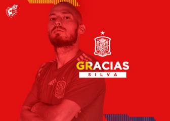 David Silva announces retirement from Spain duty