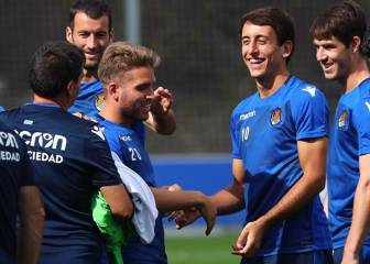 Oficial: Oyarzabal renueva con la Real Sociedad hasta 2024