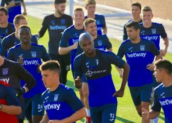 Leganés continue overhaul, loan Nyom as El Nesyri trains