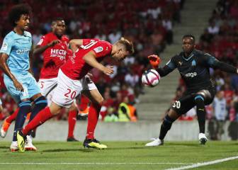 El Nimes gana al Marsella; el Toulouse castiga al Girondins