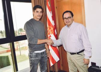 El Sporting presenta al lateral zurdo Javi García-Noblejas